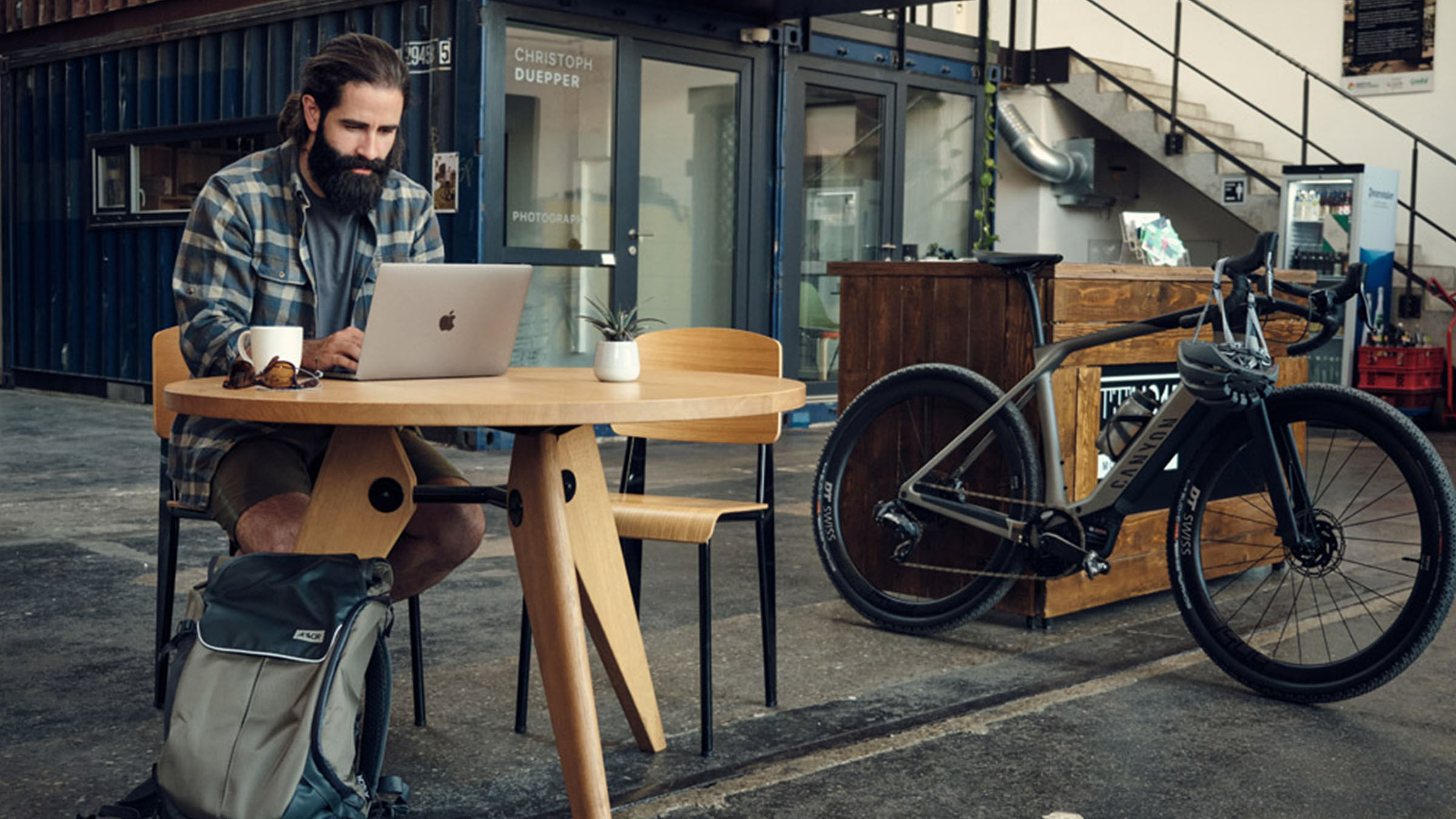 Bike leasing with o2o | CANYON BE