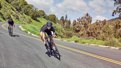 Como ser mais aerodinâmico na tua bicicleta de estrada