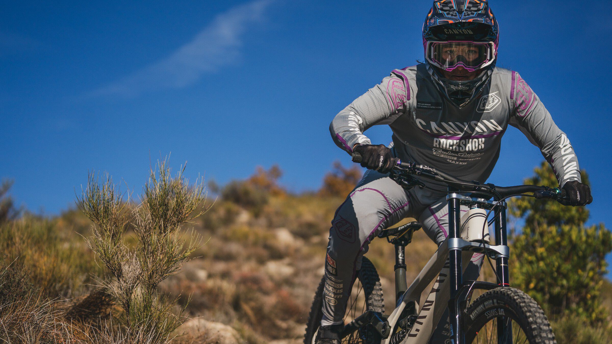 Canyon cheap mtb team