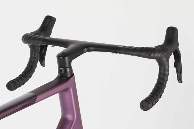 Ultimate CF SLX 8 Di2 Ultimate CF SLX 8 Di2
