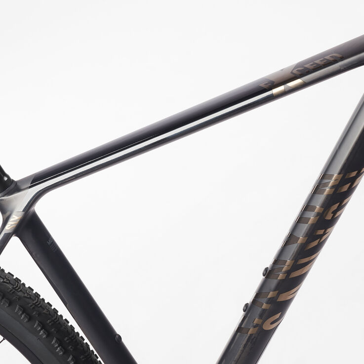 Exceed CF SLX 8 Exceed CF SLX 8