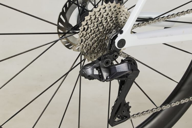 Ultimate CF SLX 8 Di2 Ultimate CF SLX 8 Di2