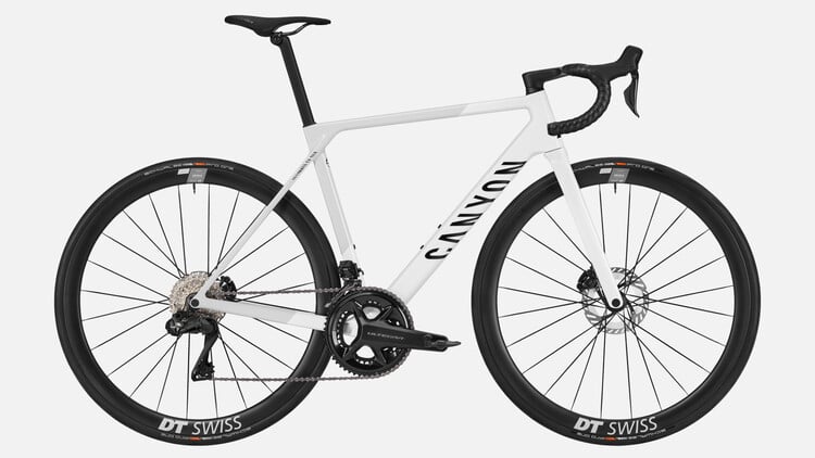 Ultimate CF SLX 8 Di2 Ultimate CF SLX 8 Di2