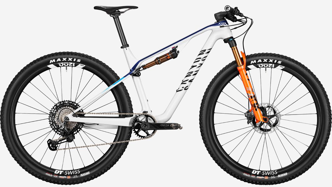 Lux CF SLX 9 TEAM