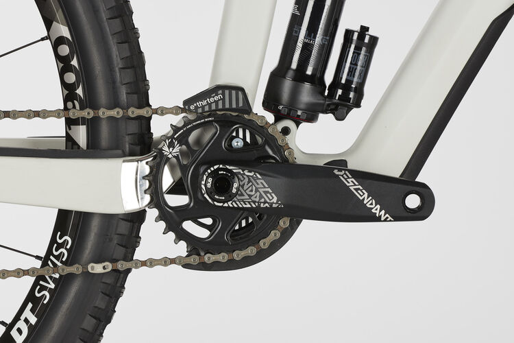 Strive CF 7.0 Strive CF 7.0