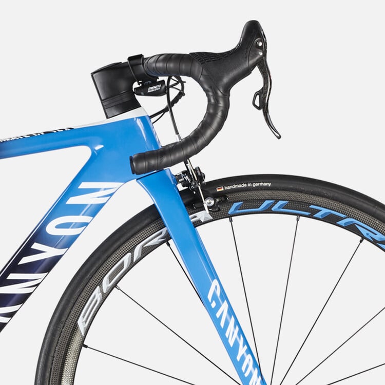 Ultimate CF SLX 9 Team Movistar Ultimate CF SLX 9 Team Movistar