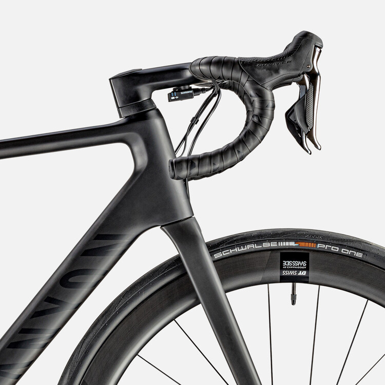 Endurace CF SLX Disc 9.0 Di2 Endurace CF SLX Disc 9.0 Di2