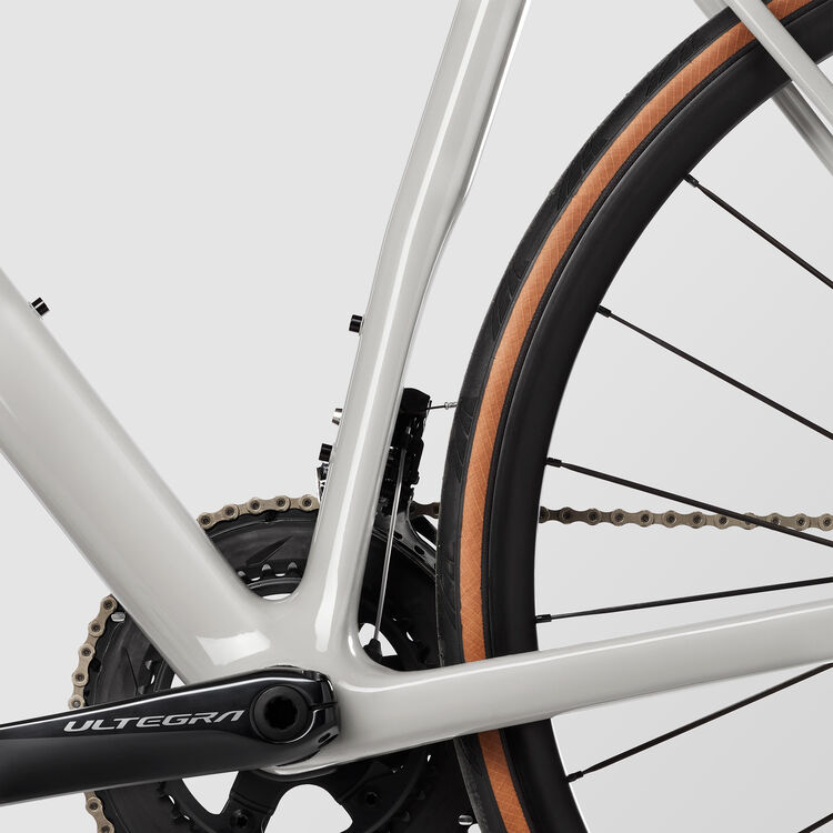 Endurace CF SL 8 Disc Endurace CF SL 8 Disc