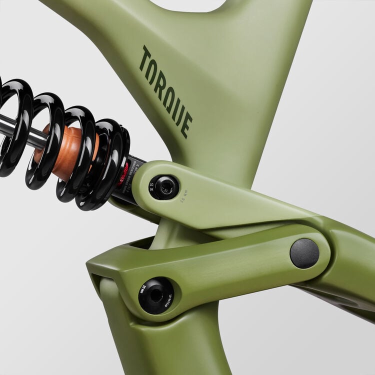 Torque 29 CF 8 Torque 29 CF 8