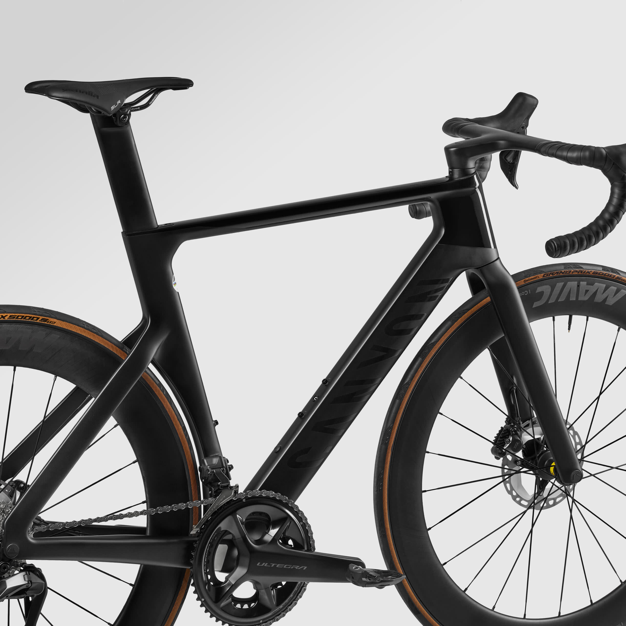 Aeroad CF SLX 8 Di2 Cosmic