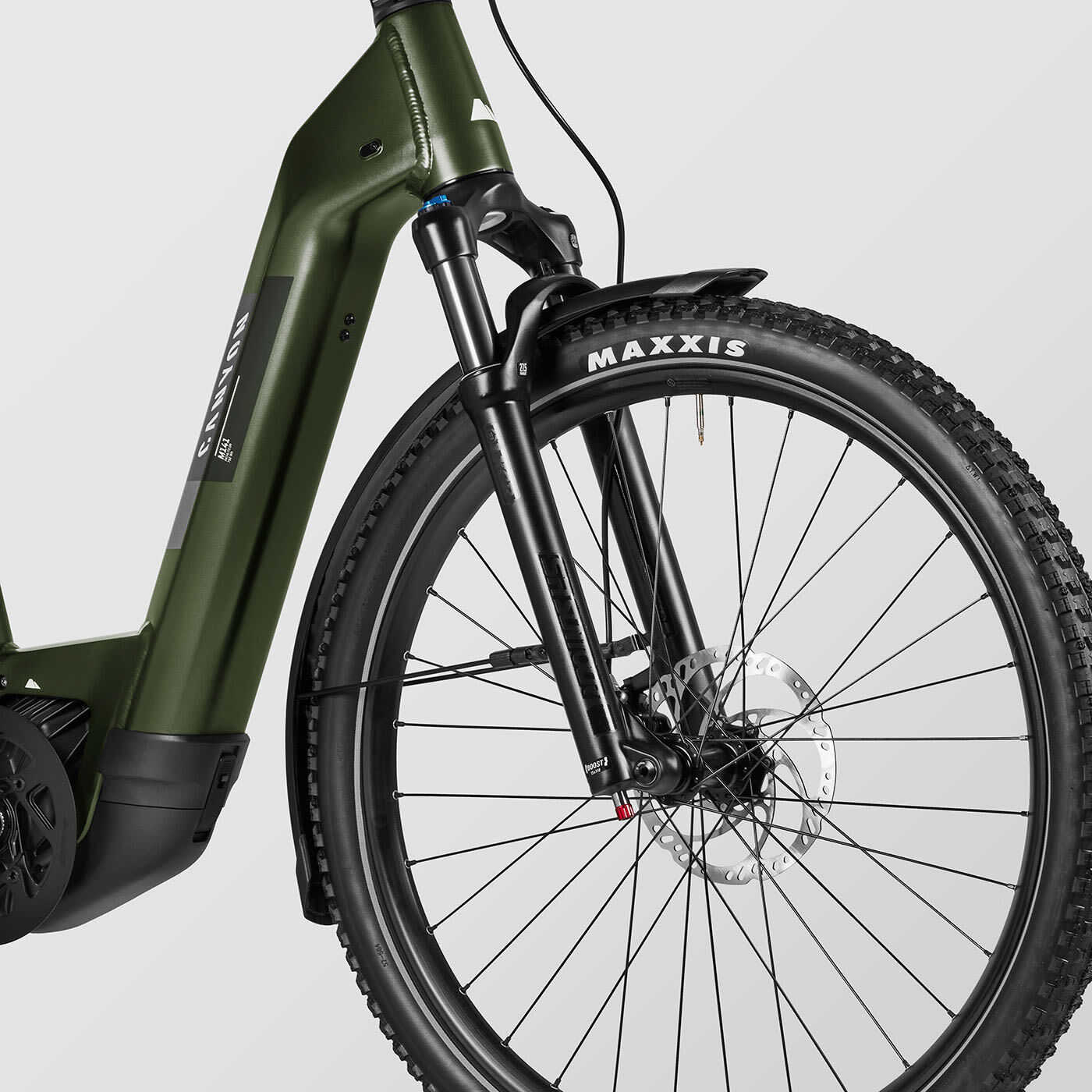 Pathlite:ON 6 SUV step-through