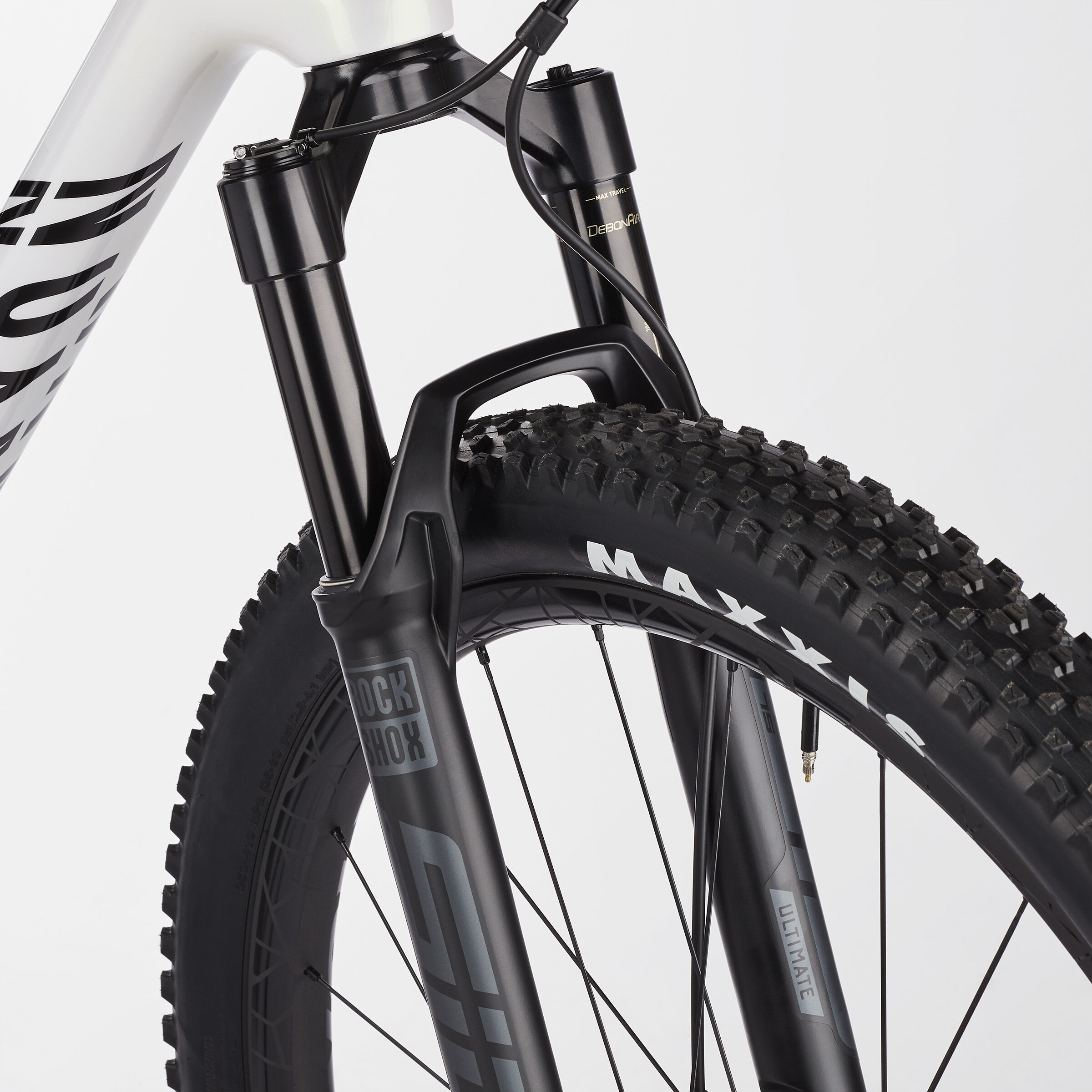 Lux cf slx 9 ltd