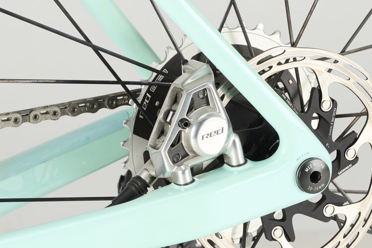 Ultimate CFR AXS Ultimate CFR AXS