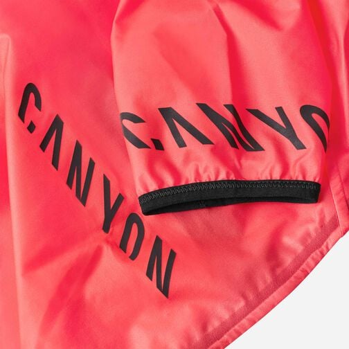 Canyon Men's PocketLight Rain Jacket Race Fit Canyon Men's PocketLight Rain Jacket Race Fit