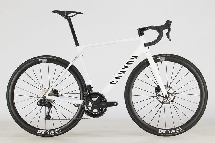 Ultimate CF SLX 8 Di2 Ultimate CF SLX 8 Di2