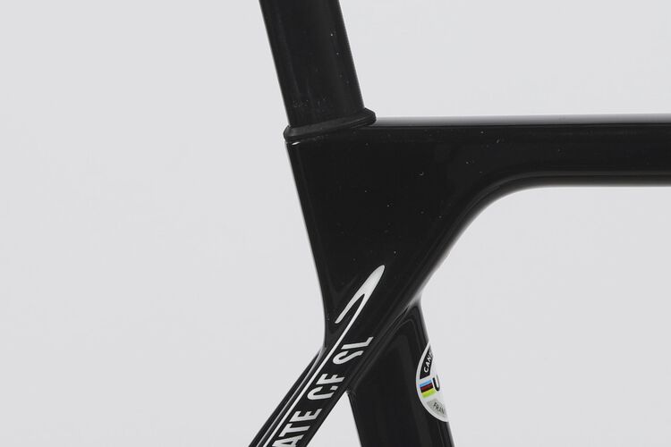 Ultimate CF SL 7 Di2 Ultimate CF SL 7 Di2