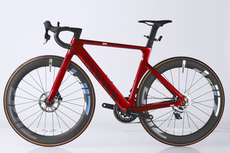 Aeroad CF SLX 8 AXS Aeroad CF SLX 8 AXS