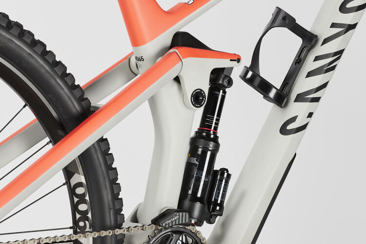 Strive CF 7.0 Strive CF 7.0