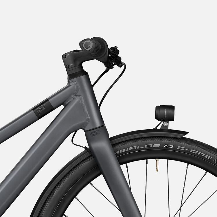 Commuter 6 mid-step Commuter 6 mid-step