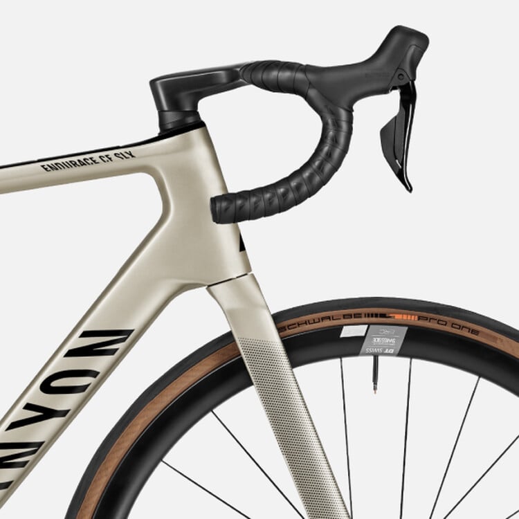 Endurace CF SLX 7 Di2 Endurace CF SLX 7 Di2