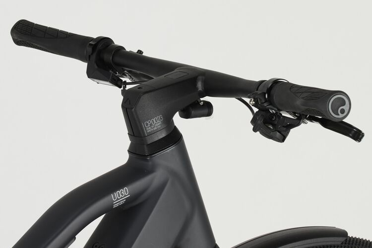 Commuter:ONfly 7 mid-step Commuter:ONfly 7 mid-step