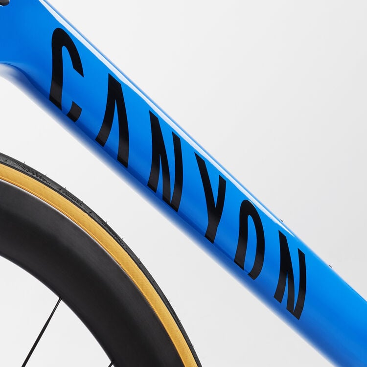 Ultimate CF SLX 9 Disc Di2 Ultimate CF SLX 9 Disc Di2
