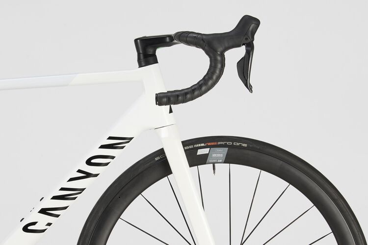 Ultimate CF SLX 8 Di2 Ultimate CF SLX 8 Di2