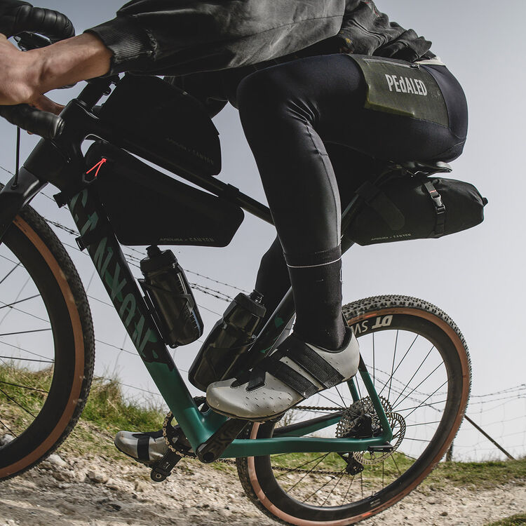 Apidura X Canyon Top Tube Pack Apidura X Canyon Top Tube Pack