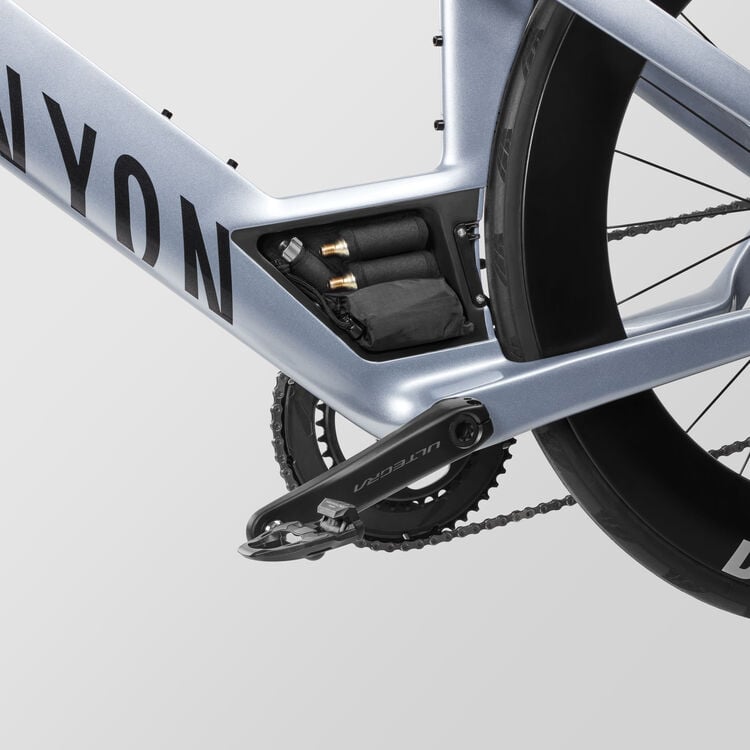 Speedmax CF SLX 8 Di2 Speedmax CF SLX 8 Di2