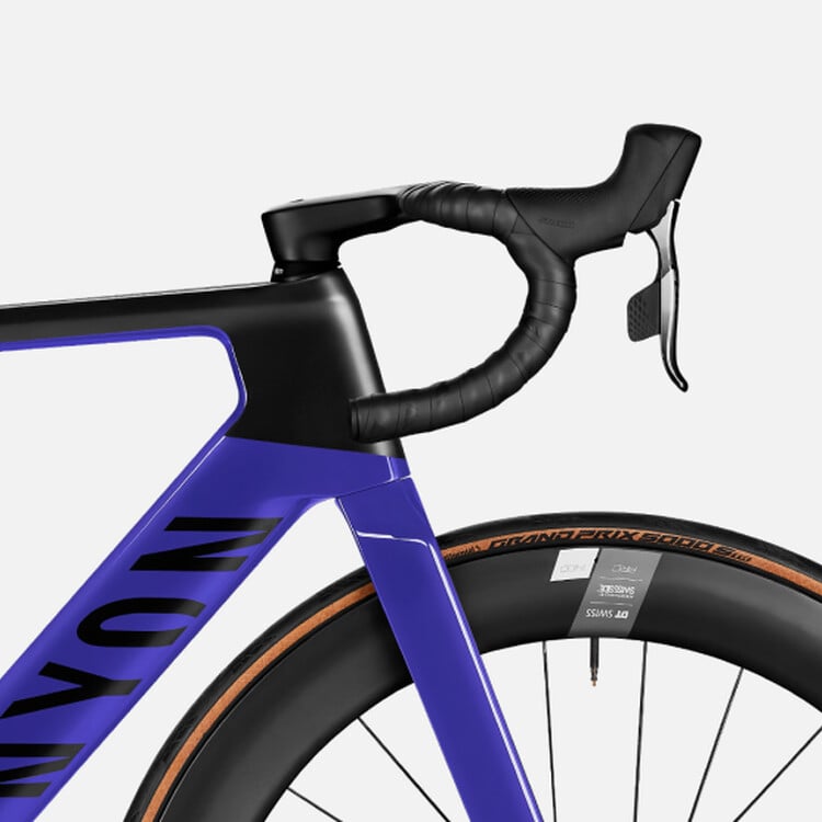 Aeroad CF SLX 8 eTap Aeroad CF SLX 8 eTap
