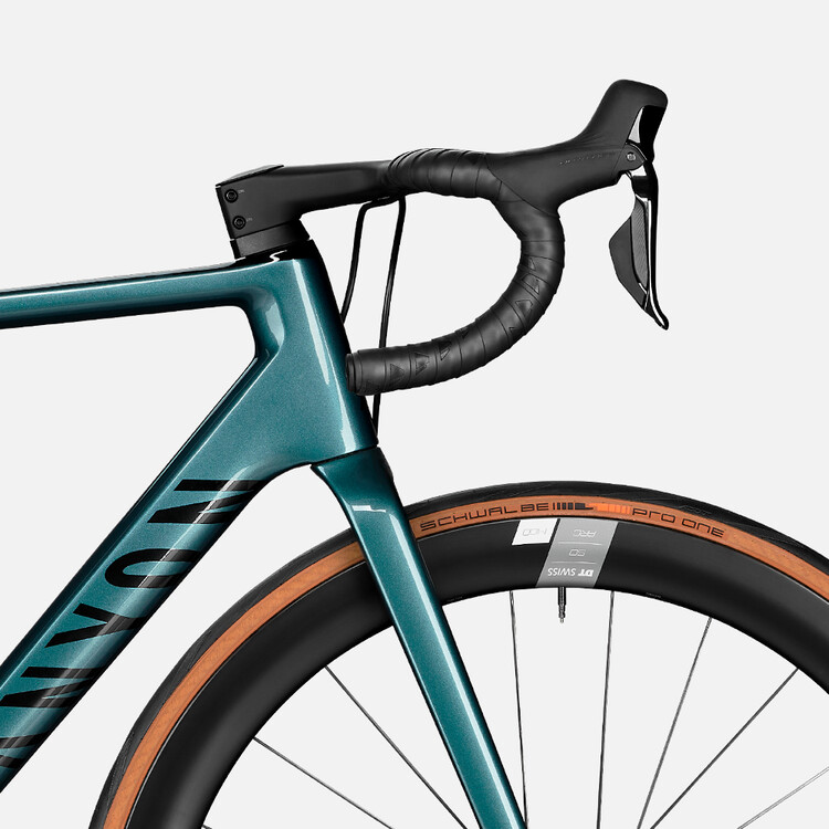 Ultimate CF SLX 9 Disc Di2 Ultimate CF SLX 9 Disc Di2