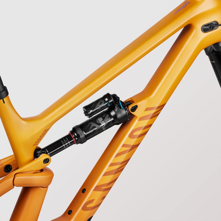 Torque 27.5 CF 7 Torque 27.5 CF 7