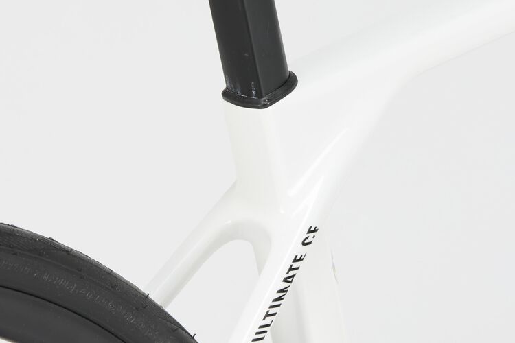 Ultimate CF 7 Di2 Ultimate CF 7 Di2