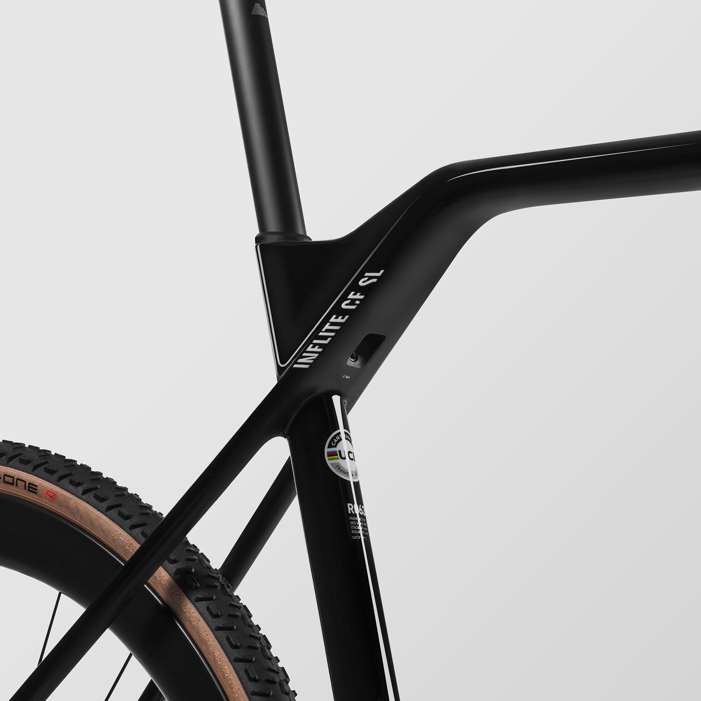 Canyon inflite hotsell cf sl 7.0