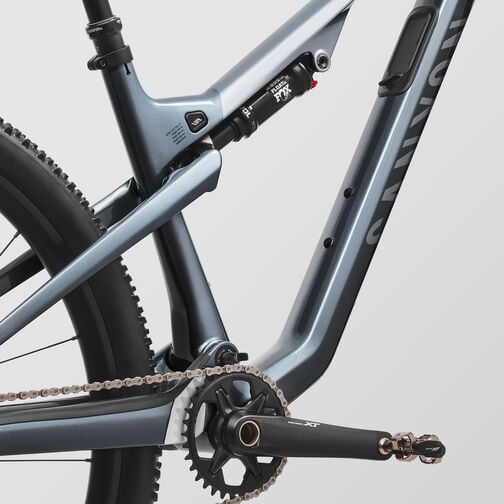Lux Trail CF 8 Lux Trail CF 8