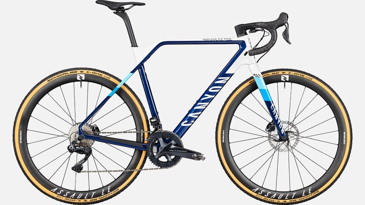 Inflite CF SLX 9 Team Inflite CF SLX 9 Team
