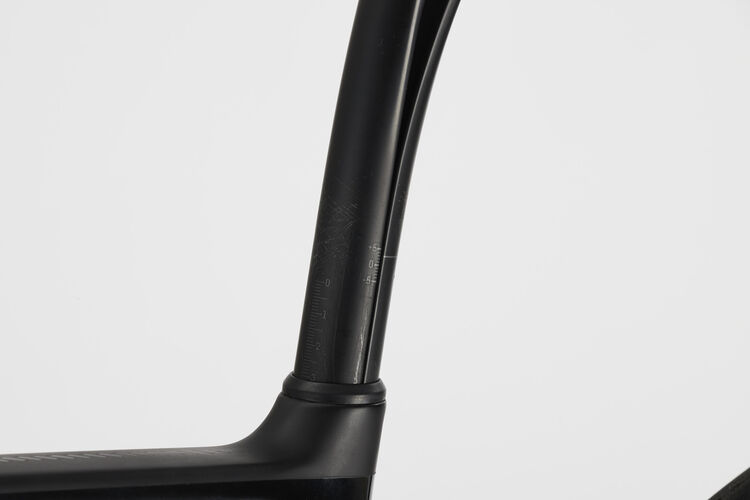 Endurace WMN CF SL Disc 8.0 SL Endurace WMN CF SL Disc 8.0 SL