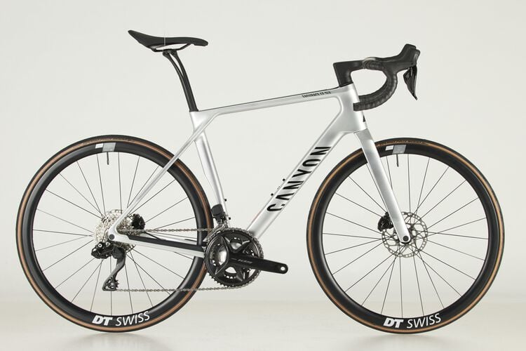 Endurace CF SLX 7 Di2 Endurace CF SLX 7 Di2