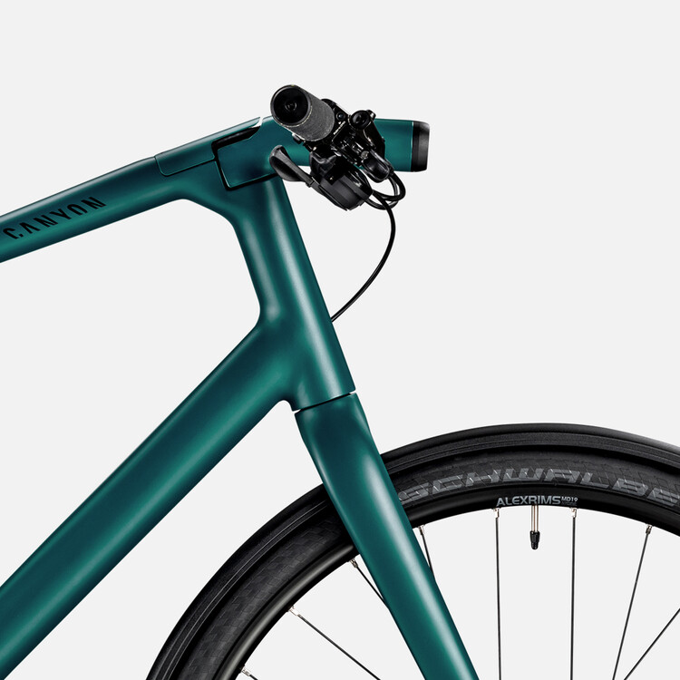 Commuter 8 Commuter 8