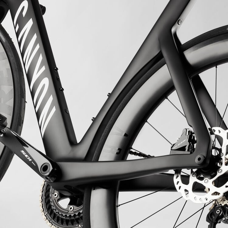 Aeroad CF SL 7 Disc Aeroad CF SL 7 Disc