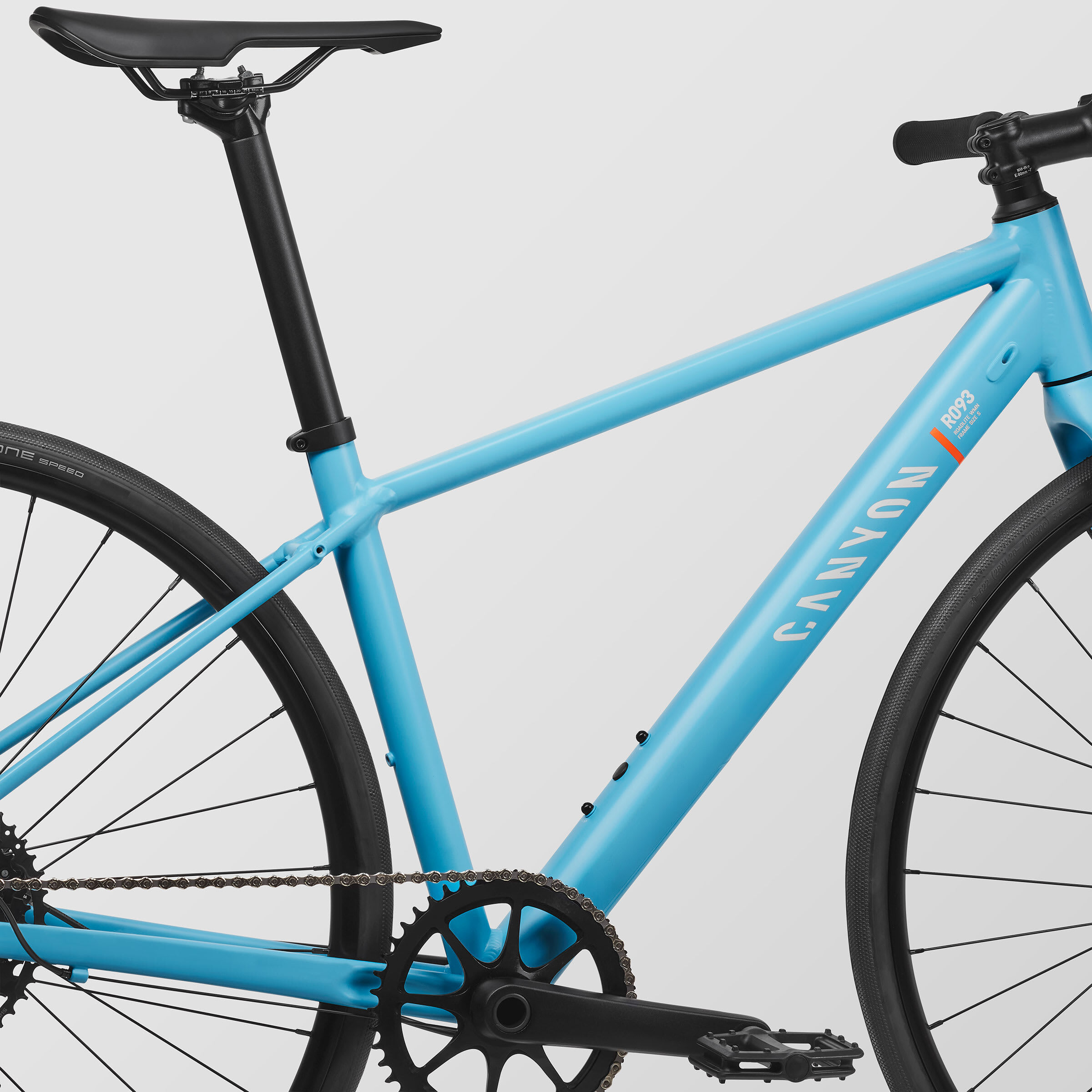 Canyon clearance blue bike