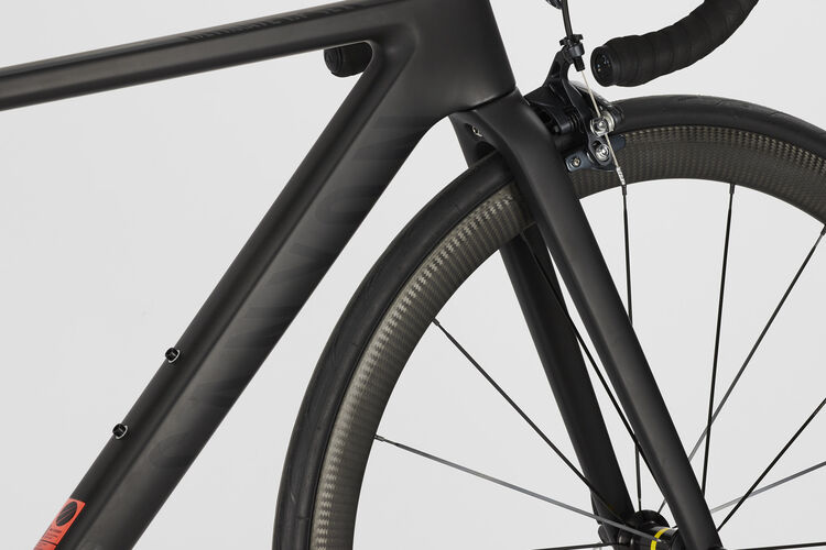 Ultimate CF SLX 8.0 Di2 Ultimate CF SLX 8.0 Di2