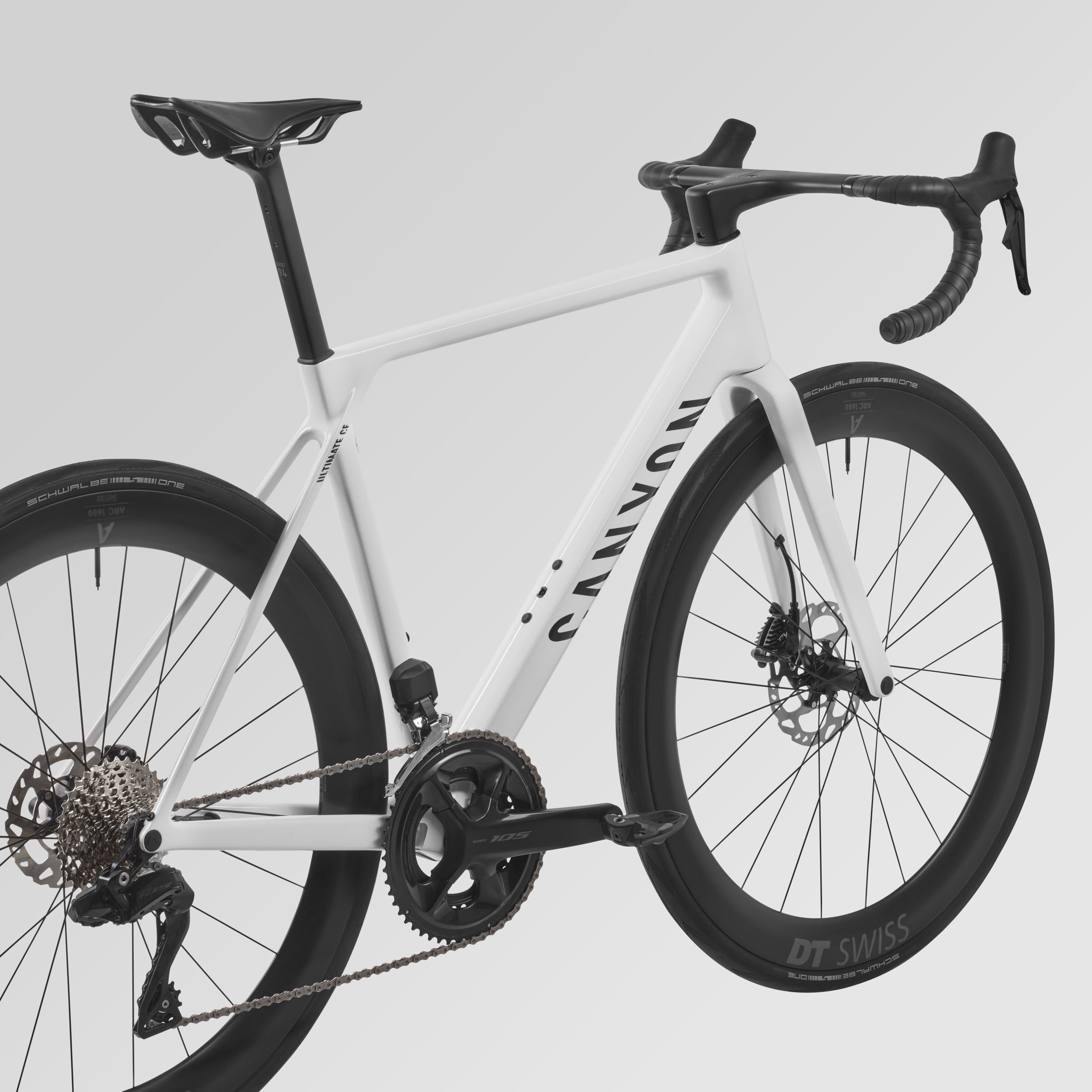 Canyon ultimate cf sl 8 完成車ホイール・ペダル・サドル付 Canyon Ultimate CF SL 8 2022 - Shimano Ultegra - ZIPP Carbon