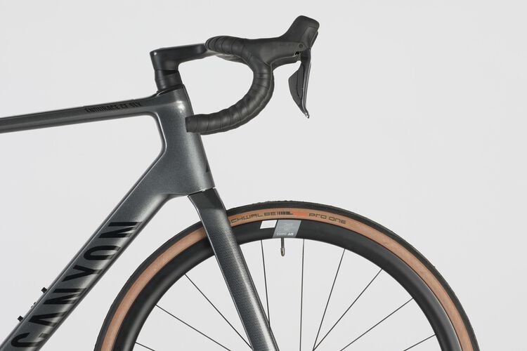 Endurace CF SLX 8 Di2 Endurace CF SLX 8 Di2