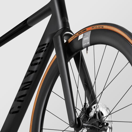 Ultimate CF SLX 8 Di2 Ultimate CF SLX 8 Di2