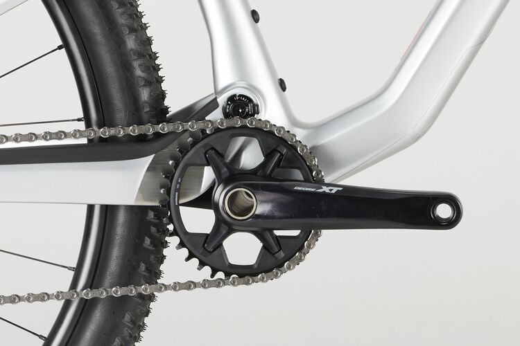 Lux Trail CF 8 Lux Trail CF 8