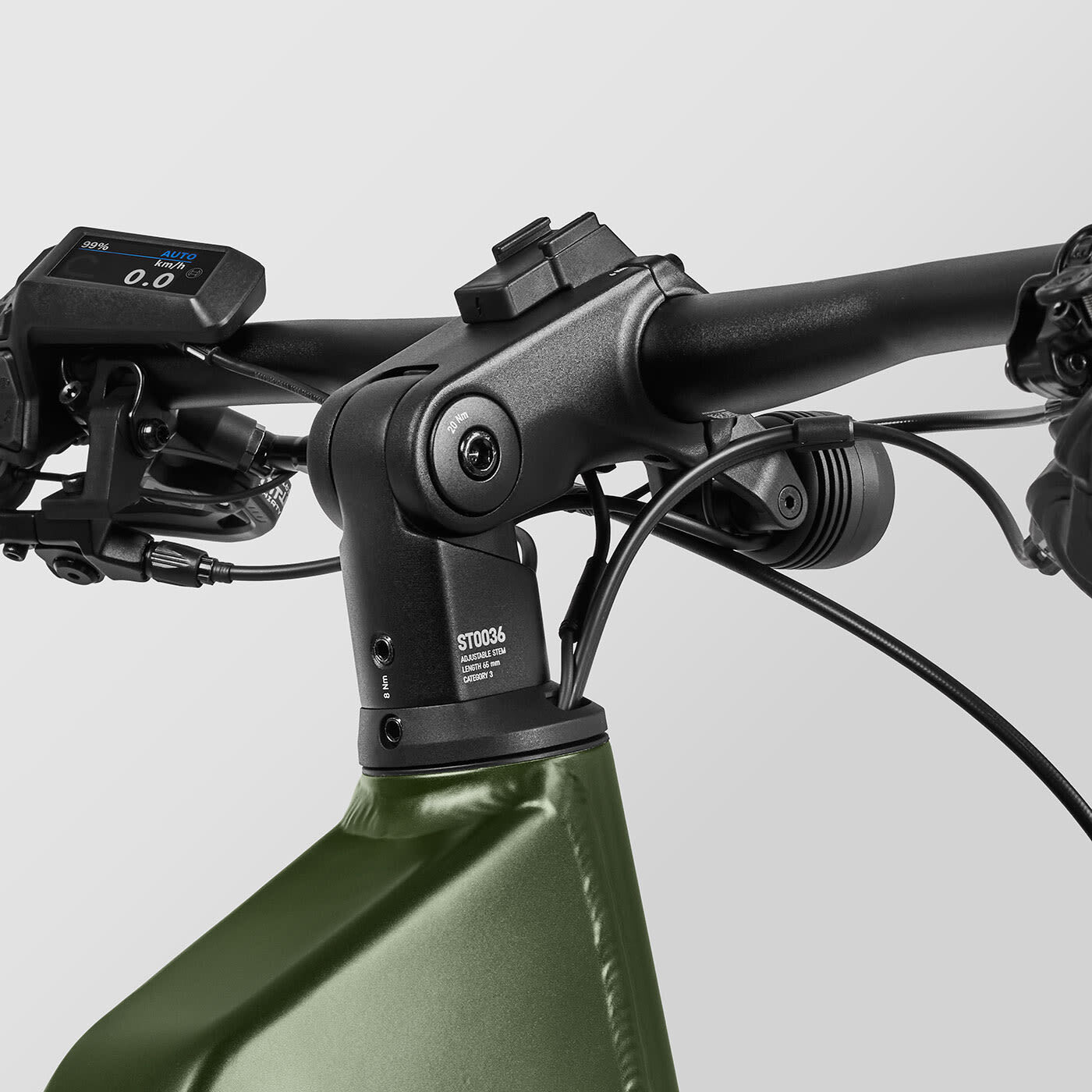 Pathlite:ON 6 SUV step-through