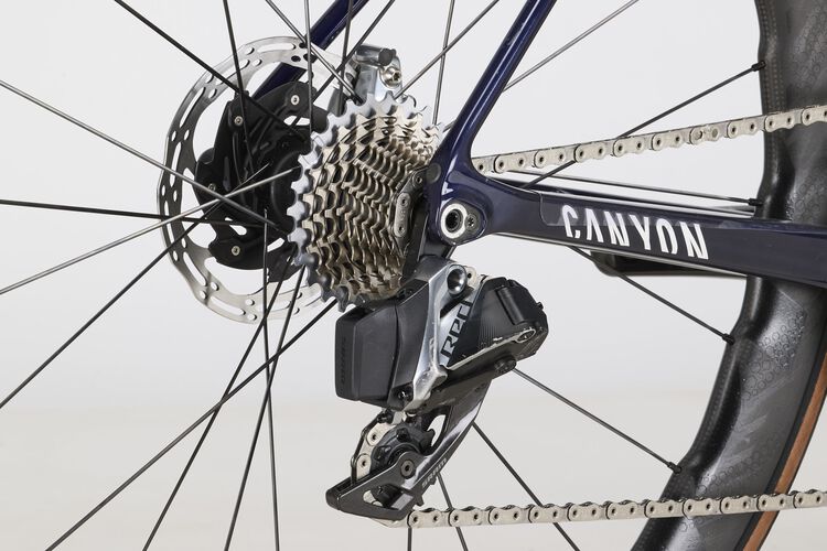 Ultimate CF SLX Team Movistar WMN Ultimate CF SLX Team Movistar WMN