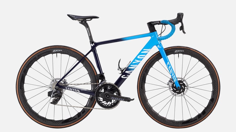 Ultimate CF SLX Team Movistar WMN Ultimate CF SLX Team Movistar WMN