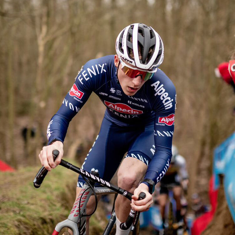 Kalas Alpecin-Fenix Elite Short Sleeve Jersey Kalas Alpecin-Fenix Elite Short Sleeve Jersey